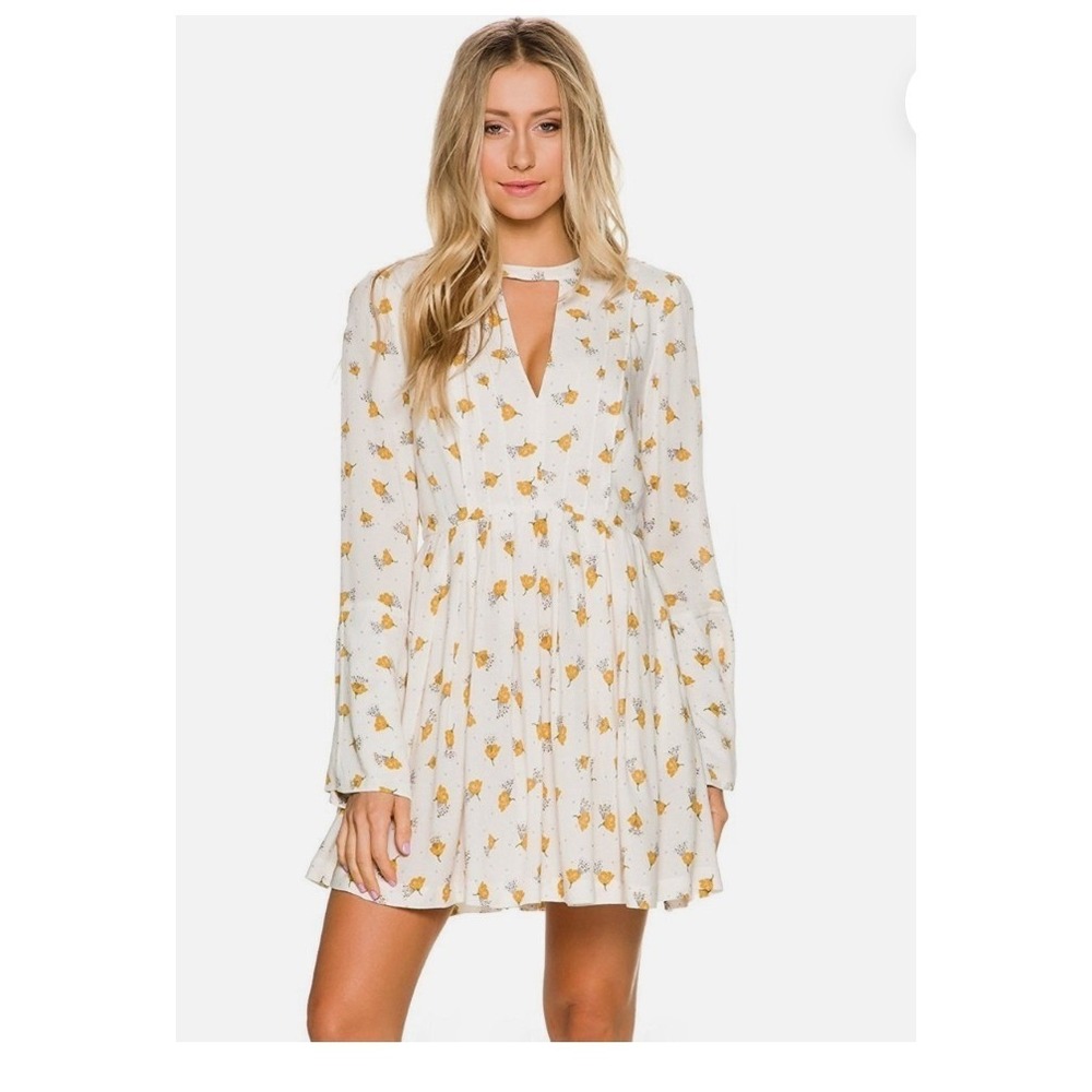Free People Tegan Cream Yellow Floral Bell Sleeve Mini Dress Boho Size 2